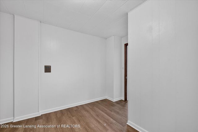 2115 Wabash Road, Lansing, MI 48910