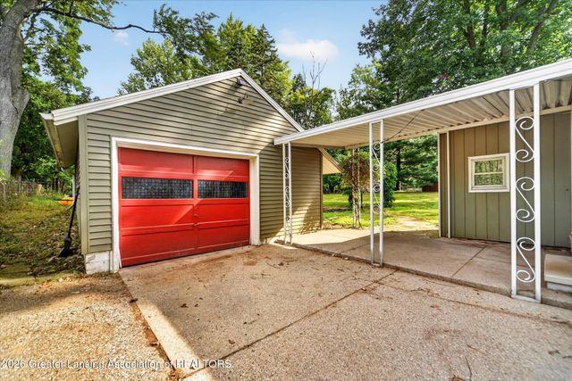 2115 Wabash Road, Lansing, MI 48910