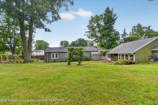 2115 Wabash Road, Lansing, MI 48910