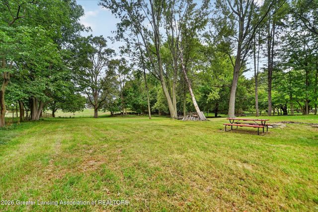 2115 Wabash Road, Lansing, MI 48910