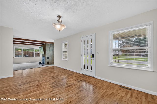 2115 Wabash Road, Lansing, MI 48910