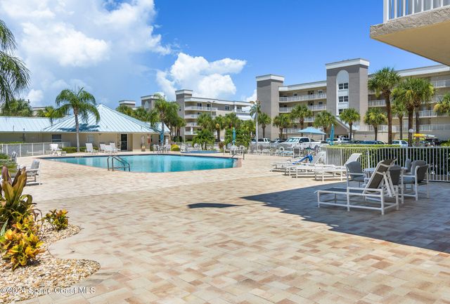 601 Shorewood Drive 402, Cape Canaveral, FL 32920