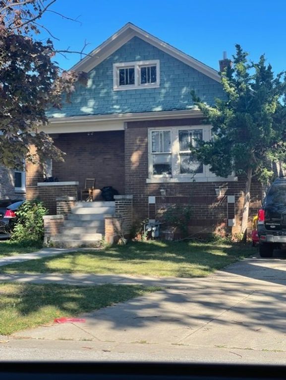 1911 S 11th Avenue, Maywood, IL 60153