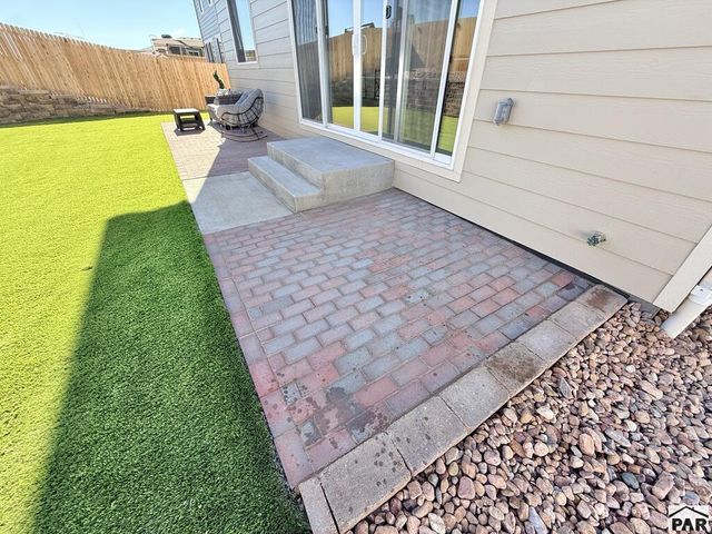 2509 Bella Terra Dr, Pueblo, CO 81001