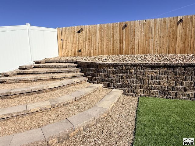 2509 Bella Terra Dr, Pueblo, CO 81001