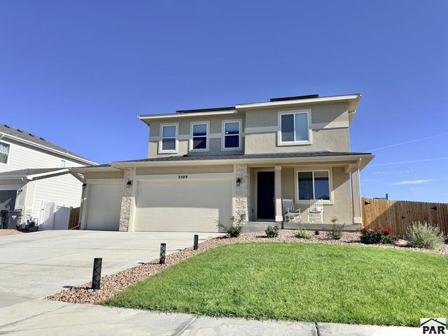 2509 Bella Terra Dr, Pueblo, CO 81001