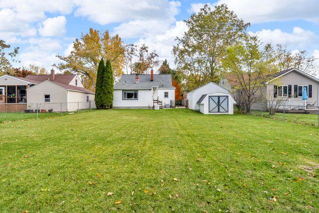 2422 Midday Street, Summit Twp, MI 49203