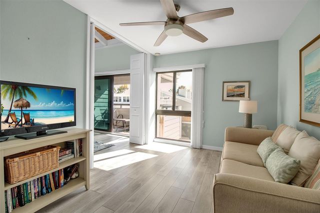 1555 TARPON CENTER DRIVE 214, Venice, FL 34285