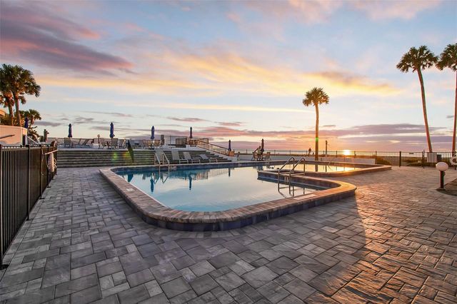 1555 TARPON CENTER DRIVE 214, Venice, FL 34285