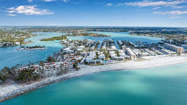 1555 TARPON CENTER DRIVE 214, Venice, FL 34285