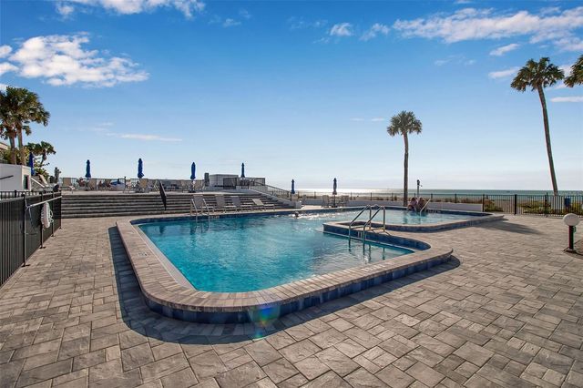 1555 TARPON CENTER DRIVE 214, Venice, FL 34285