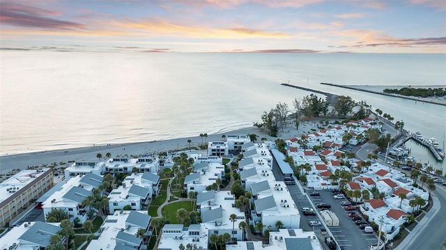 1555 TARPON CENTER DRIVE 214, Venice, FL 34285