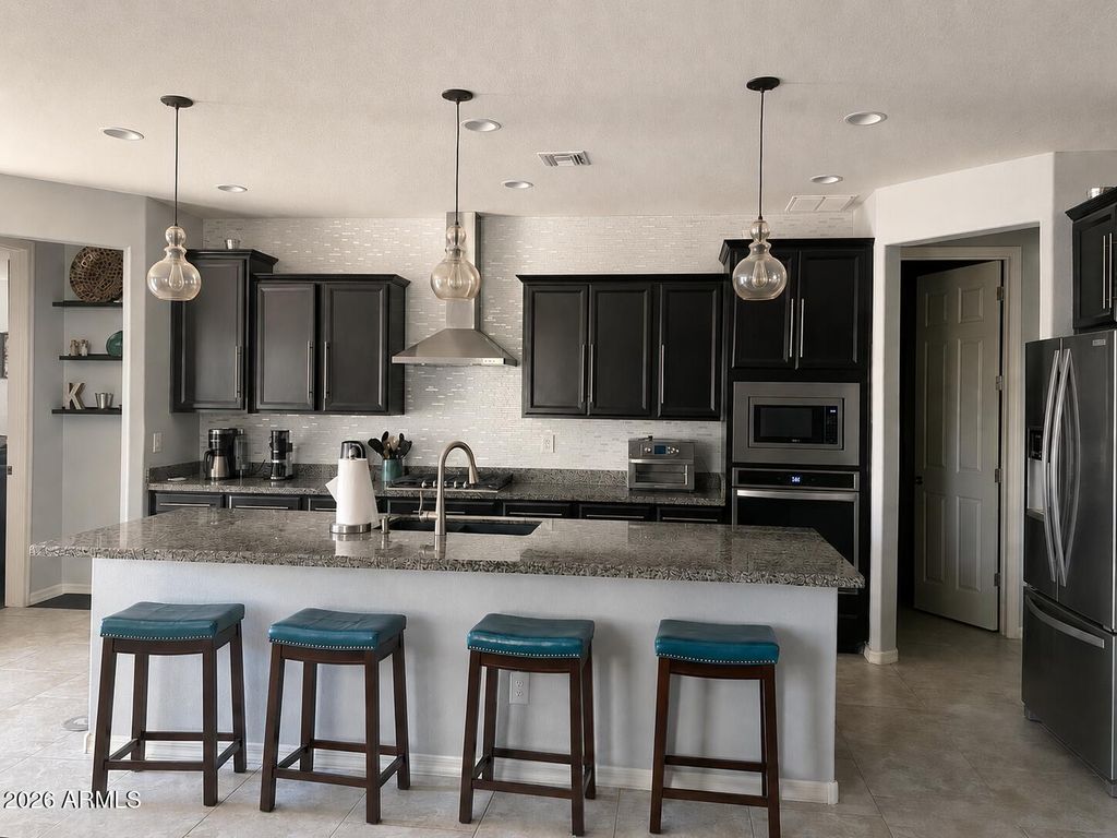 2321 E BEAUTIFUL Lane, Phoenix, AZ 85042 — photo 3