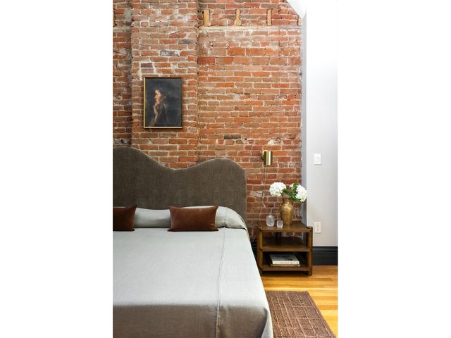 2536 N Gilpin St, Denver, CO 80205