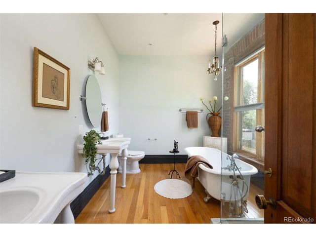 2536 N Gilpin St, Denver, CO 80205
