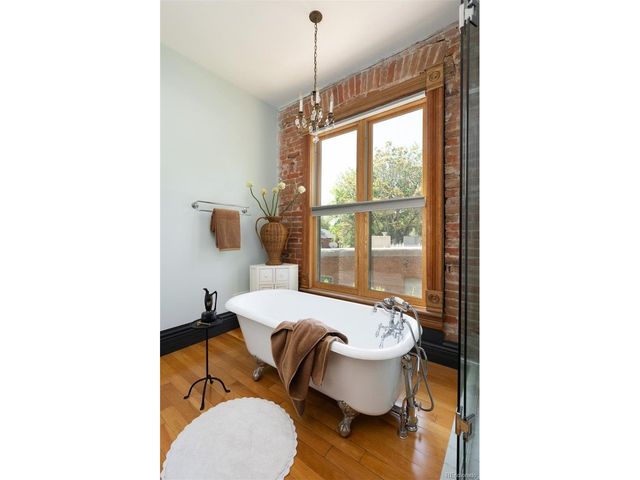 2536 N Gilpin St, Denver, CO 80205