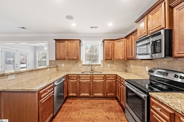 25 Donemere Way, Fountain Inn, SC 29644