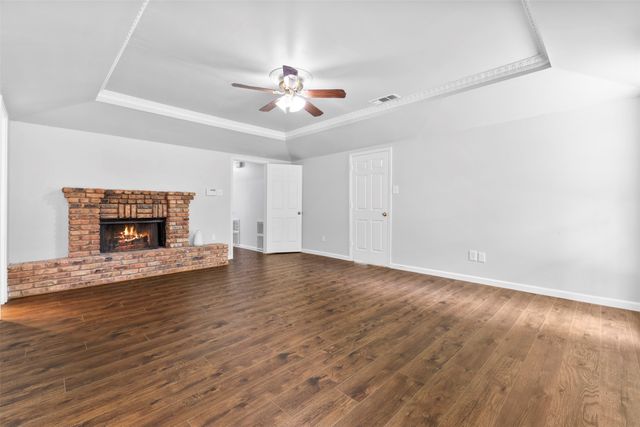 6501 Lake Side Circle, North Richland Hills, TX 76180