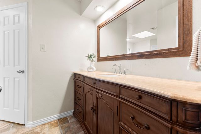6501 Lake Side Circle, North Richland Hills, TX 76180