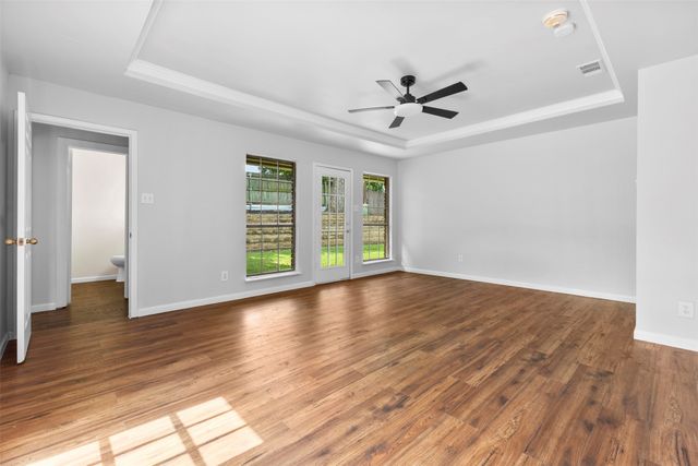 6501 Lake Side Circle, North Richland Hills, TX 76180
