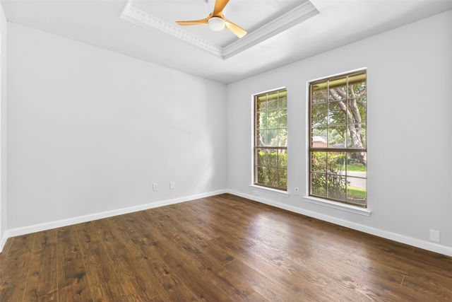 6501 Lake Side Circle, North Richland Hills, TX 76180