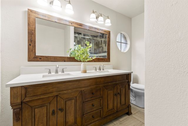 6501 Lake Side Circle, North Richland Hills, TX 76180