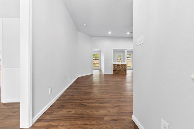 6501 Lake Side Circle, North Richland Hills, TX 76180