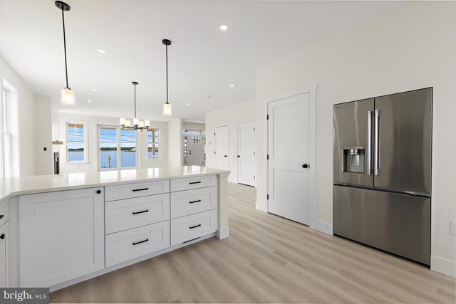 1131 S GREEN ST, Tuckerton, NJ 08087