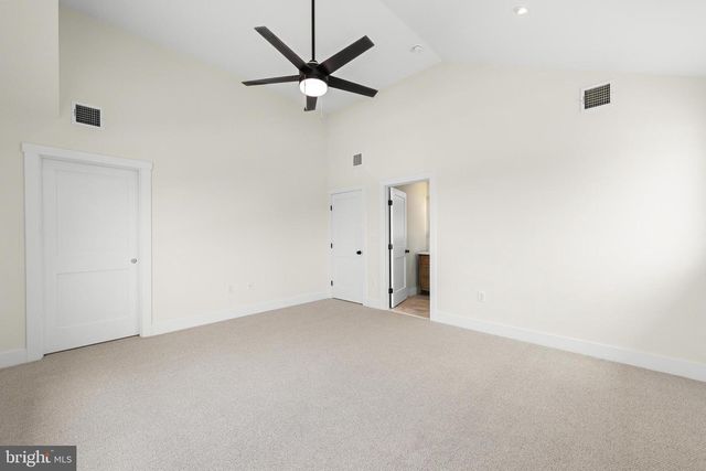 1131 S GREEN ST, Tuckerton, NJ 08087