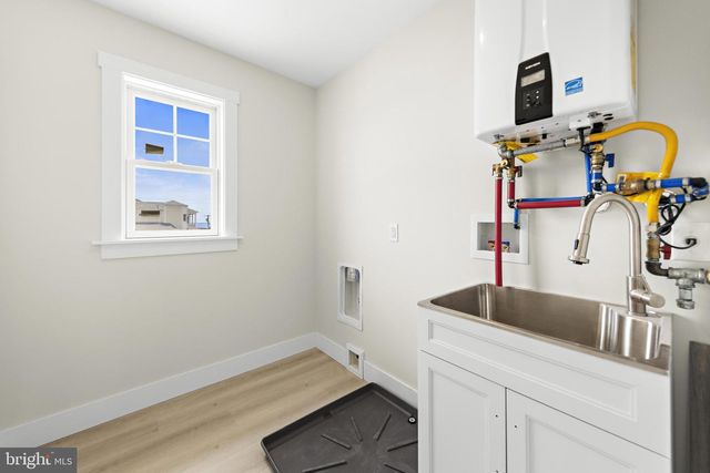 1131 S GREEN ST, Tuckerton, NJ 08087
