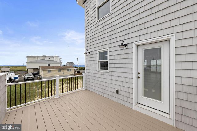 1131 S GREEN ST, Tuckerton, NJ 08087