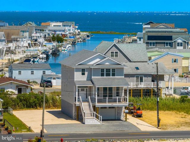 1131 S GREEN ST, Tuckerton, NJ 08087