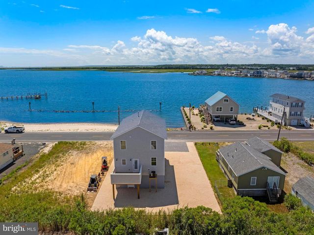 1131 S GREEN ST, Tuckerton, NJ 08087