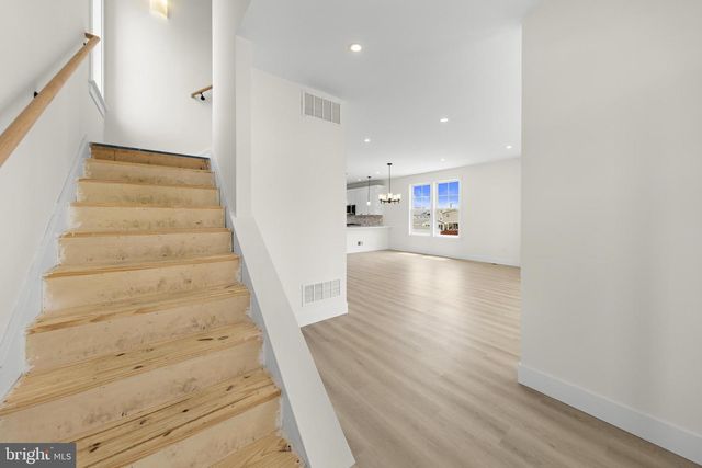 1131 S GREEN ST, Tuckerton, NJ 08087
