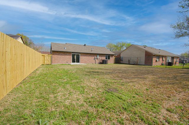 16222 Coyridge Lane, Houston, TX 77053