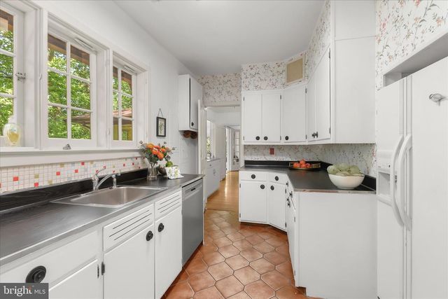 610 COTTERILL RD, Gibson Island, MD 21056