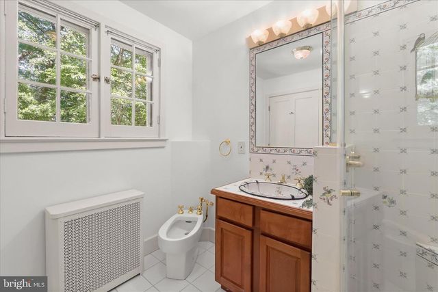 610 COTTERILL RD, Gibson Island, MD 21056