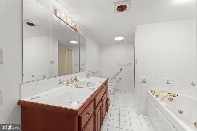 610 COTTERILL RD, Gibson Island, MD 21056