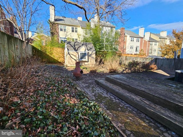 3814 ELBERT AVE, Alexandria, VA 22305