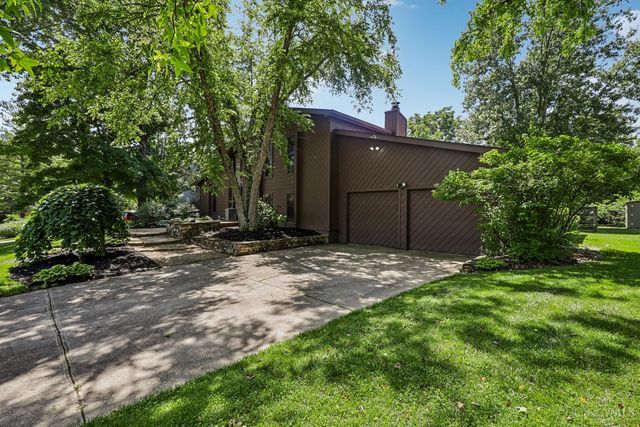 1817 Bell Tower Circle, Batavia Twp, OH 45103