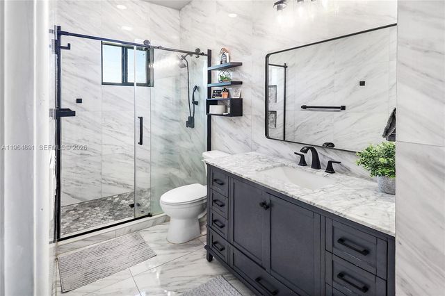 4204 N Dixie Hwy 2, Oakland Park, FL 33334