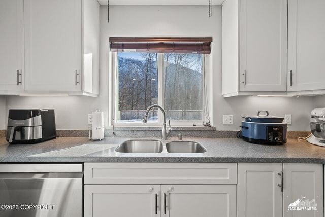 24540 Grace Street, Chugiak, AK 99567