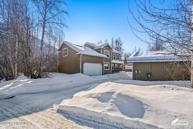 24540 Grace Street, Chugiak, AK 99567