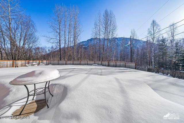 24540 Grace Street, Chugiak, AK 99567