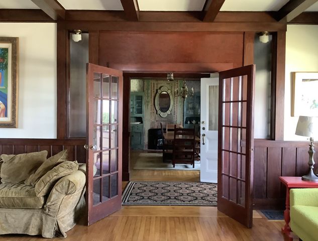 11 Bluff Rd, Hull, MA 02045