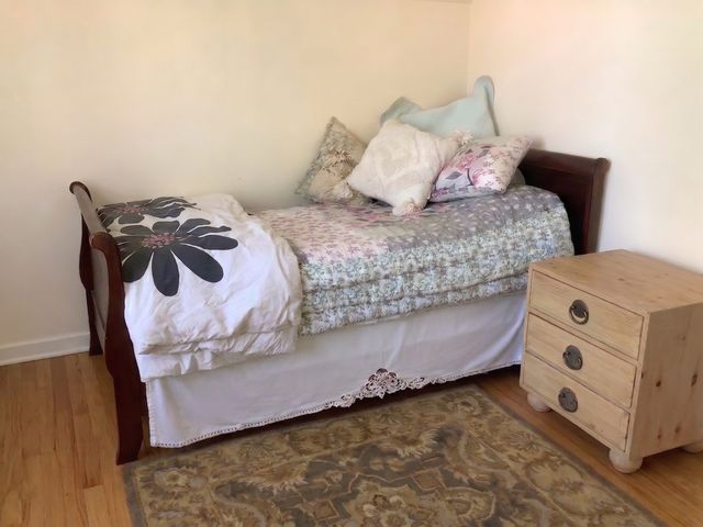 11 Bluff Rd, Hull, MA 02045