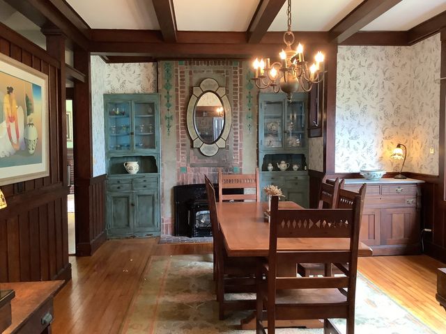 11 Bluff Rd, Hull, MA 02045