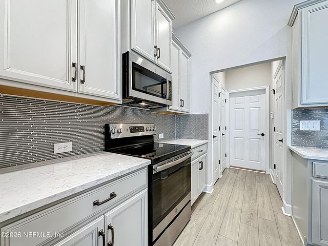 7441 BEACH WALK Place, Jacksonville, FL 32256