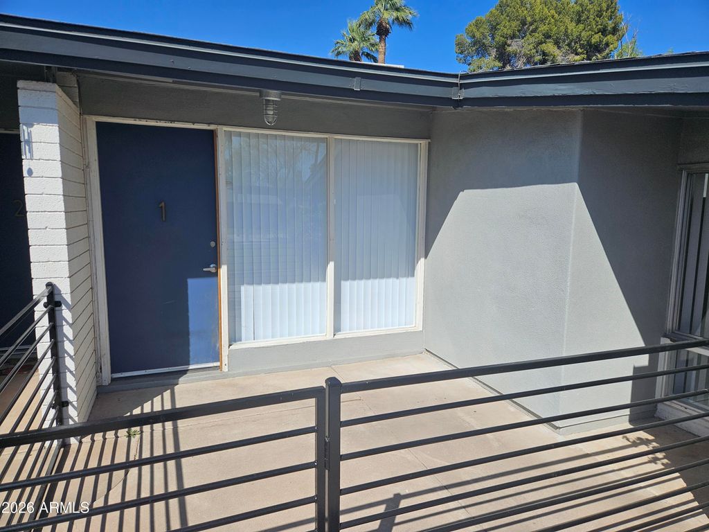 2336 N 46TH Street 1, Phoenix, AZ 85008