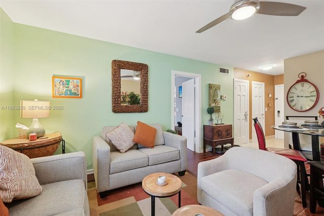 6260 NE 18th Ave 823, Fort Lauderdale, FL 33334